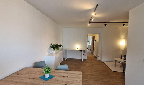 Möblierte 2,5-Zimmer-Wohnung mit Balkon nahe Wöhrder Wiese
