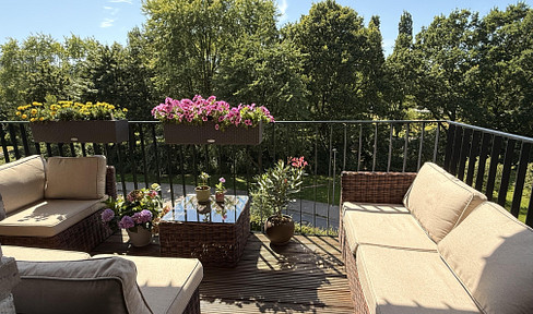 Dreamy, modern 5-room apartment in a central location.