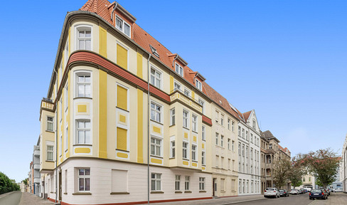 Vermietete 2-Zimmer- Kapitalanlage in Stadtfeld. 5% Afa und gute Mietrendite