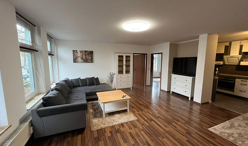 Beautiful and bright 3-room apartment with a home office, fully furnished, in a quiet location near the S-Bahn station Grünau.