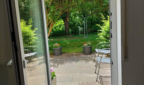 Terrace apartment in Feuerbach, near Pfostenwäldle – no real estate agent fees!