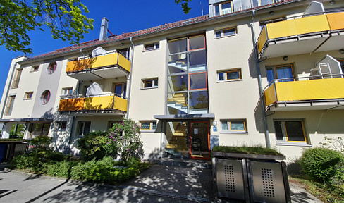 2.5-room apartment in Munich, Sendling-Westpark district.