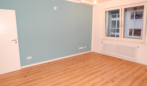 Rüttenscheid, Annastraße: Elegant apartment, 2nd floor.