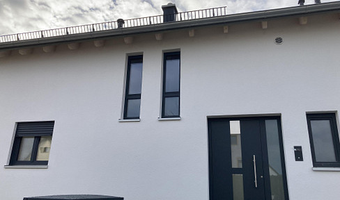 Großzügiges Einfamilienhaus mit barrierefreiem Zugang