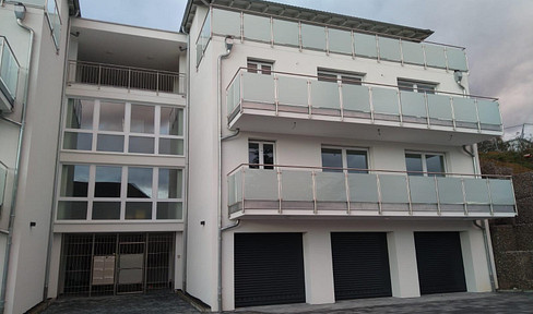4.5-room apartment, prime location. EXCLUSIVE * HIGH-END * CENTRAL * EFFICIENT.