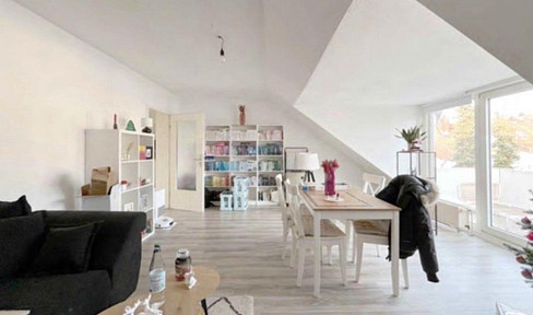 Moderne Zweizimmerwohnung mit Balkon in Düsseldorf . Büdingenstr.Stadtbezirk7