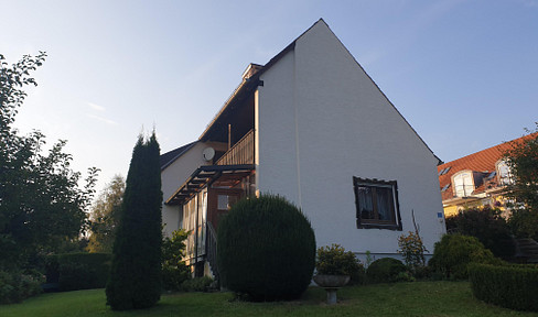 Land for sale in a prime location, with an existing building.