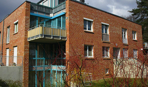 Spacious 4-room maisonette apartment.