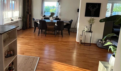 Schöne gemütliche Wohnung mit hochwertiger Aussattung