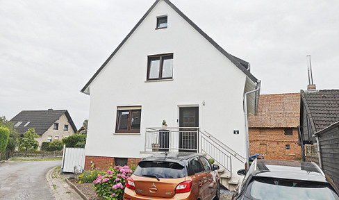 Detached single-family home: "A room for everyone."