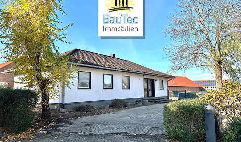 Corner bungalow - large plot of land - centrally located in Giesen.