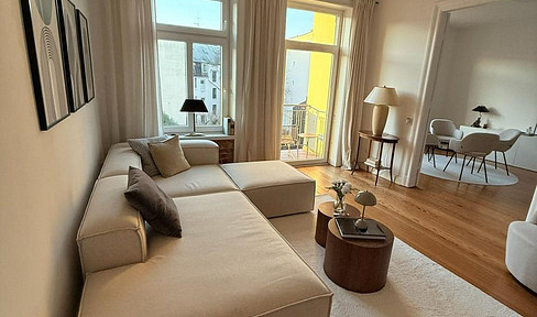 Sonnig, geraeumig Altbau 3 Zimmer + Wohnkueche