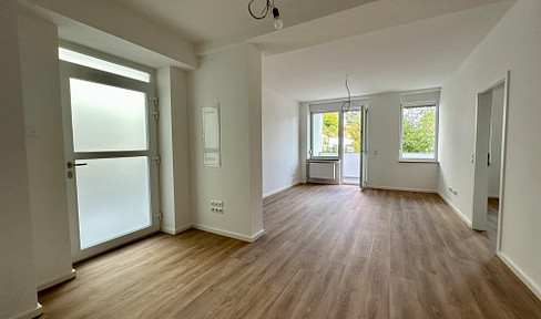 Cozy and bright 2-room apartment with fitted kitchen.