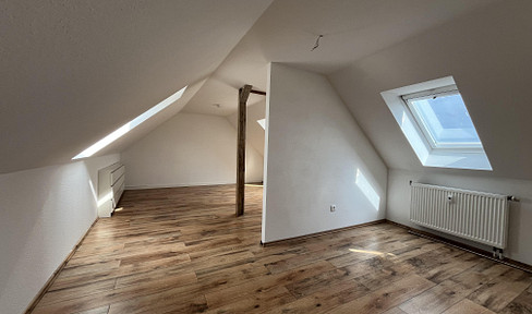 großzügige 4 RW - Maisonette im 4. OG