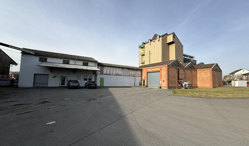 Versatile commercial property with office, warehouse, and hall spaces available in Volkmarsen.