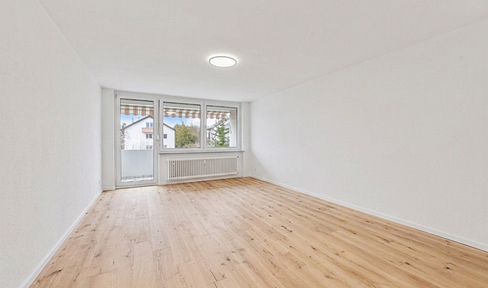 *provisionsfrei* Helle Wohnung im Grünen mit Balkon – hochwertig renoviert