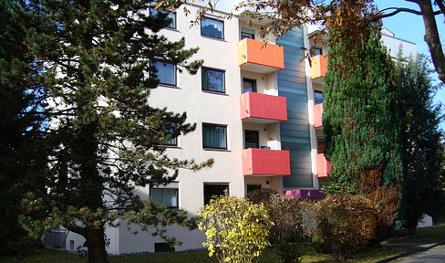 3,5 Zimmer Wohnung, hell, gut geschnitten mit 2 Balkonen und TG