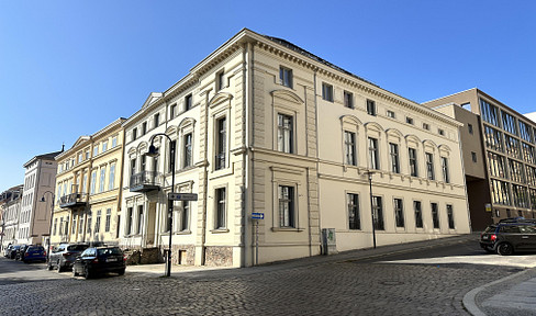 3-room apartment with balcony in the Ferdinandshöfen complex.