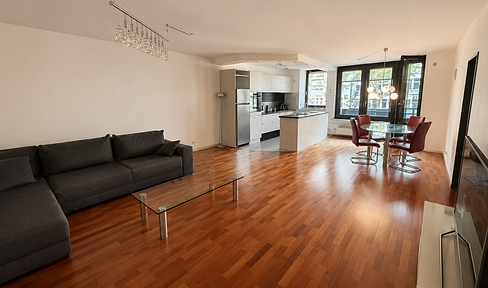 Freiwerdende 2-Zimmer-Wohnung mit Balkon & Aufzug in Köln-Sülz (auf 3 Z. Erweiterbar)