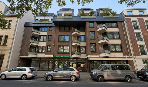 Freiwerdende 2-Zimmer-Wohnung mit Balkon & Aufzug in Köln-Sülz (auf 3 Z. Erweiterbar)