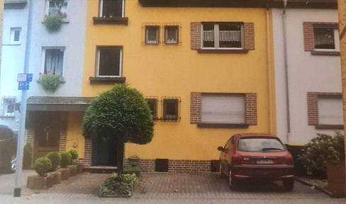 Reihenhaus mit Garten in zentraler Lage von Neunkirchen