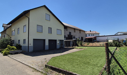 Detached house (semi-detached) in Eppingen-Elsenz.
