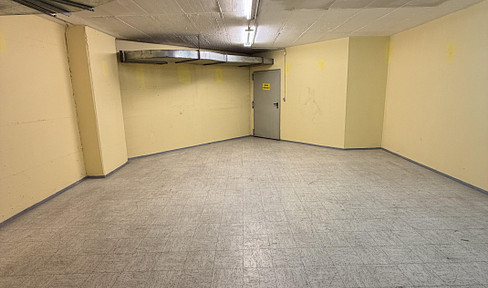 Hobby room | Workshop | Storage space with optional garage parking in Bogenhausen, Munich.