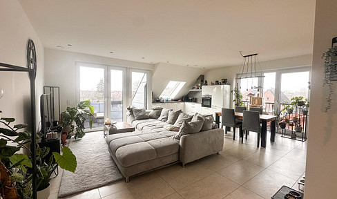 Exklusive 4-Zimmer-Wohnung mit großem Balkon