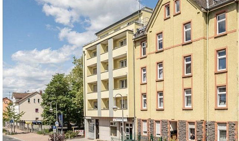 Geschmackvolle Altbau-Wohnung 2ZimKüchBad (WG geeignet) + DG Wohnung 2ZKB (nicht WG geeignet)
