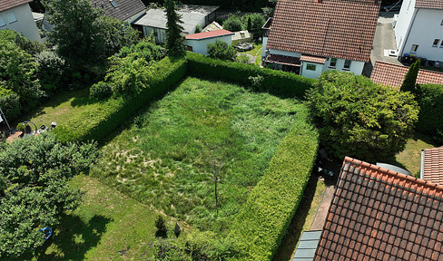 Building plot for residential development in Schwarzhölzl.