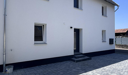 Neu saniertes Reihenendhaus in Harhausen mit Gartenanteil