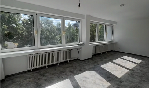 Schöne 96 m² Wohnung in ruhiger und zentraler Lage in Duisburg Rheinhausen