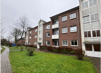 Gepflegte 3-Zimmer-Maisonette-Wohnung mit Balkon und Einbauküche