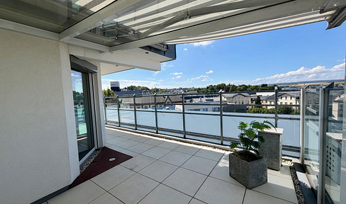 Luxury penthouse apartment in the city center of Limburg – 196 m², with views of the cathedral, a whirlpool, and a Gaggenau kitchen.