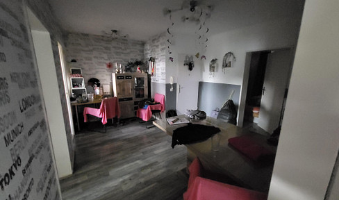 Spacious 3.5-room apartment for rent in Wedel.