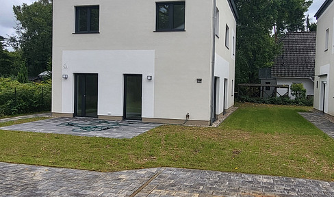 Investment opportunity or perfect for owner-occupation: A ready-to-move-in single-family home in Falkensee-Finkenkrug.