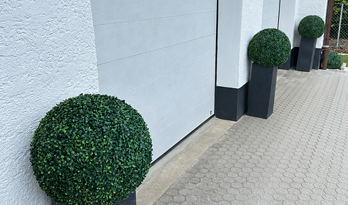 Multi-unit building in Erding – Attractive investment property with no realtor fees.