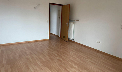 2-room apartment for rent in a prime location (Bayreuth Glocke).