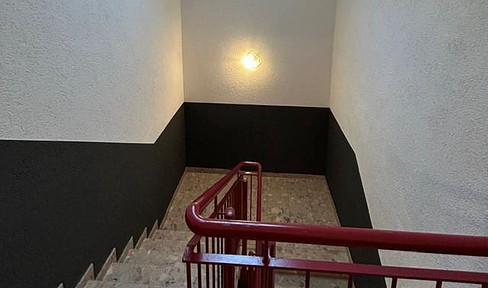 Gemütliche Wohnung - mit Fahrstuhl - in zentraler Lage von Waltershausen