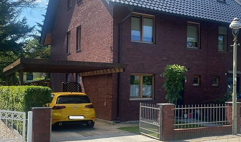 High-quality semi-detached house in Buckow/Lichtenrade.