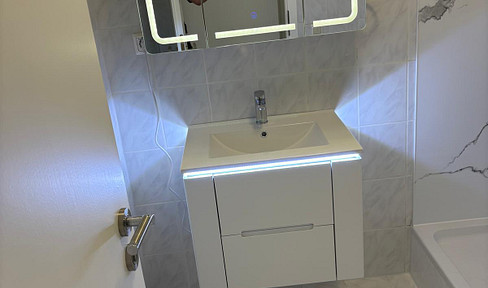4 bright, modern one-bedroom apartments with fitted kitchens and a balcony or garden, located in Motzen.