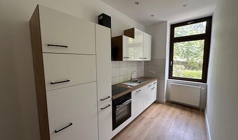 First occupancy: Newly renovated 4-room apartment near Wilhelmsplatz.