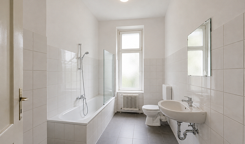 Essen: Renovated 3-room apartment, approx. 6% ROI, Commission-FREE [INVESTMENT]