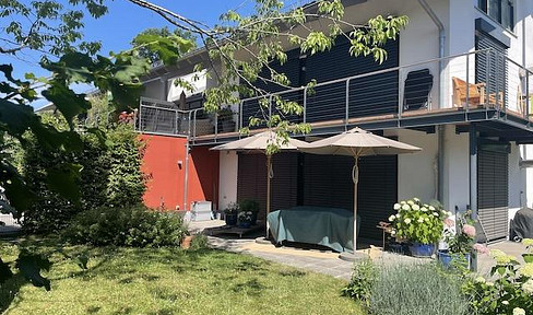 Großzügige Gartenwohnung - von privat