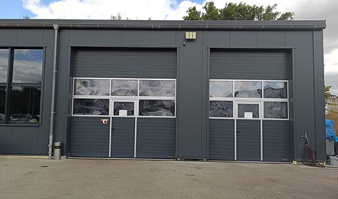 Komplett ausgestattete Kfz-Werkstatt mit Hebebühnen zu vermieten