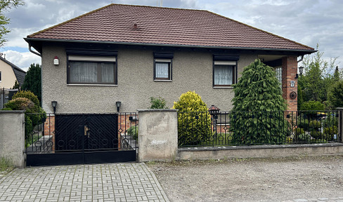 Detached house in a desirable location in Berlin-Hohenschönhausen.
