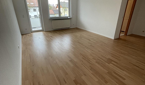 Bright 3-room apartment with balcony and storage room in Bensheim.