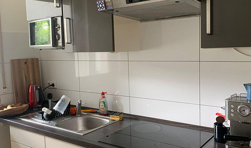 Altbauflair trifft Wohnkomfort! Traumwohnung mit Balkon in Duissern . Küchenübernahme