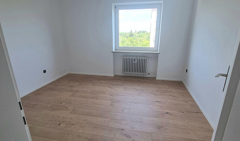 !!!PROVISIONSFREI!!! Frisch renovierte 3-Zimmer-Wohnung in München-Hadern/Blumenau