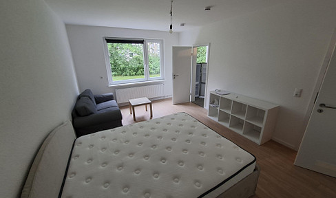 Schöne und sanierte 1-Zimmer Wohnung vollmöbliert direkt an der Uni